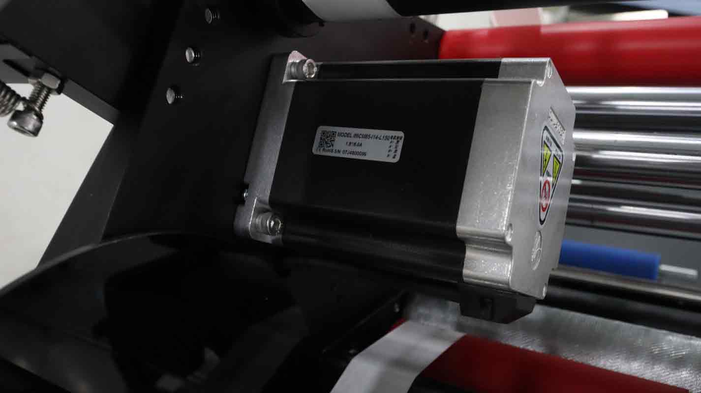 不干膠貼標機,貼標機,全自動貼標機生產(chǎn)廠家